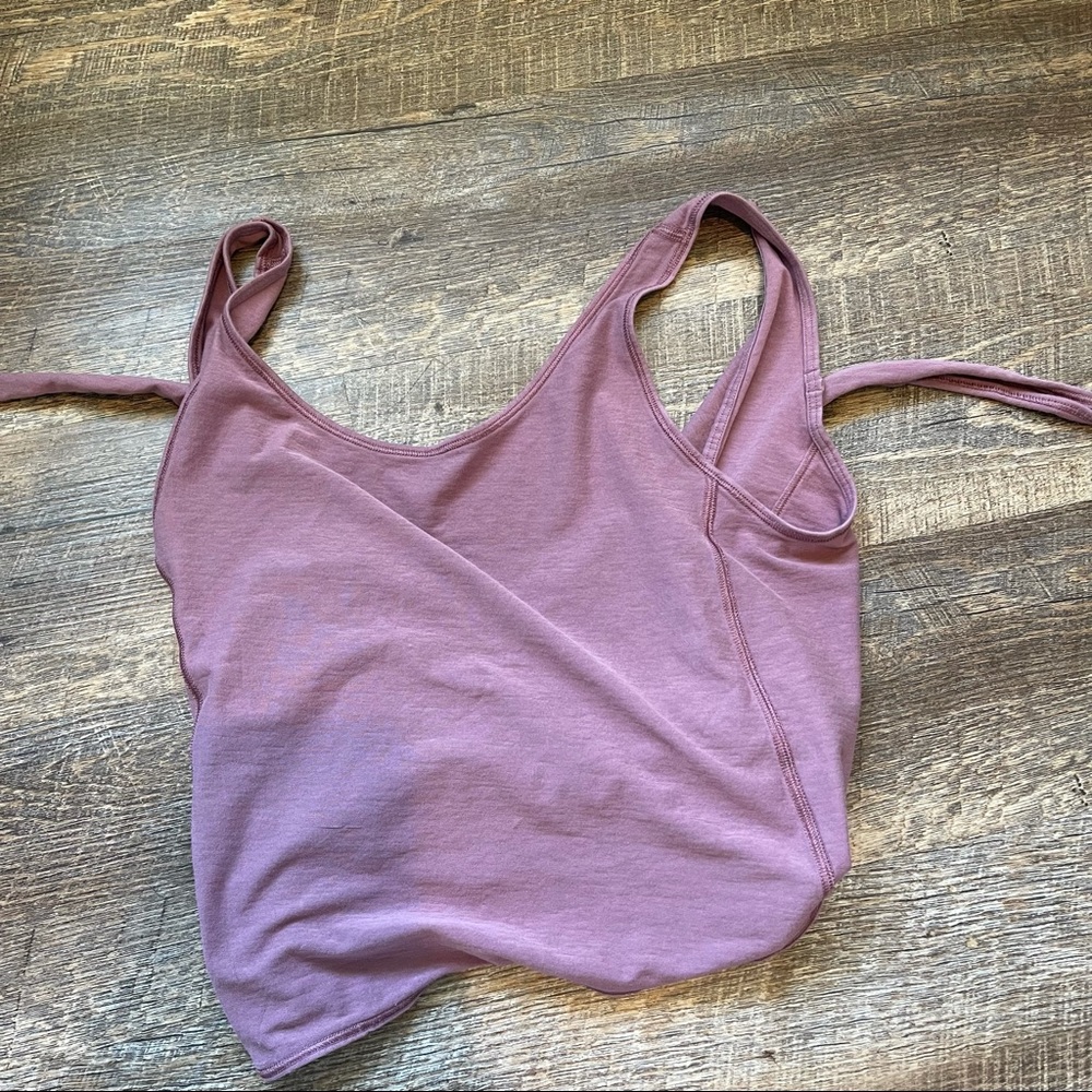 Lululemon tie back tank